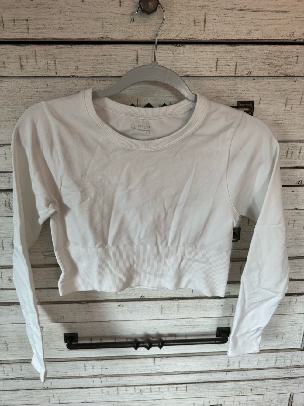 aerie White Cropped Long-Sleeve Workout Top